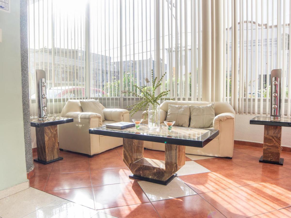 Capital O Hotel Villa Monini 푸에블라 외부 사진