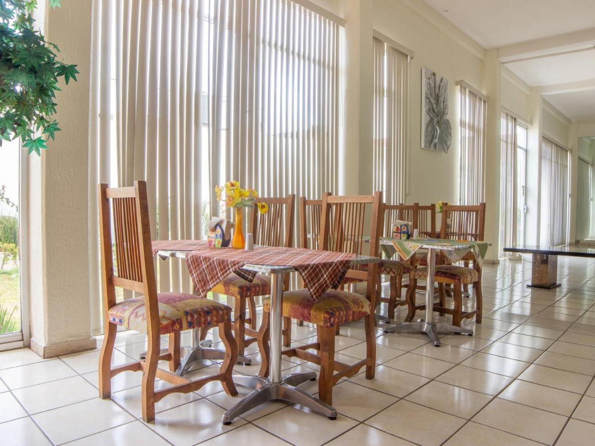 Capital O Hotel Villa Monini 푸에블라 외부 사진
