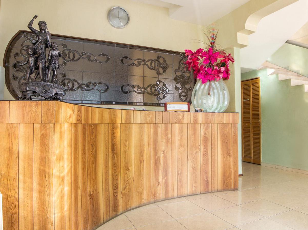 Capital O Hotel Villa Monini 푸에블라 외부 사진